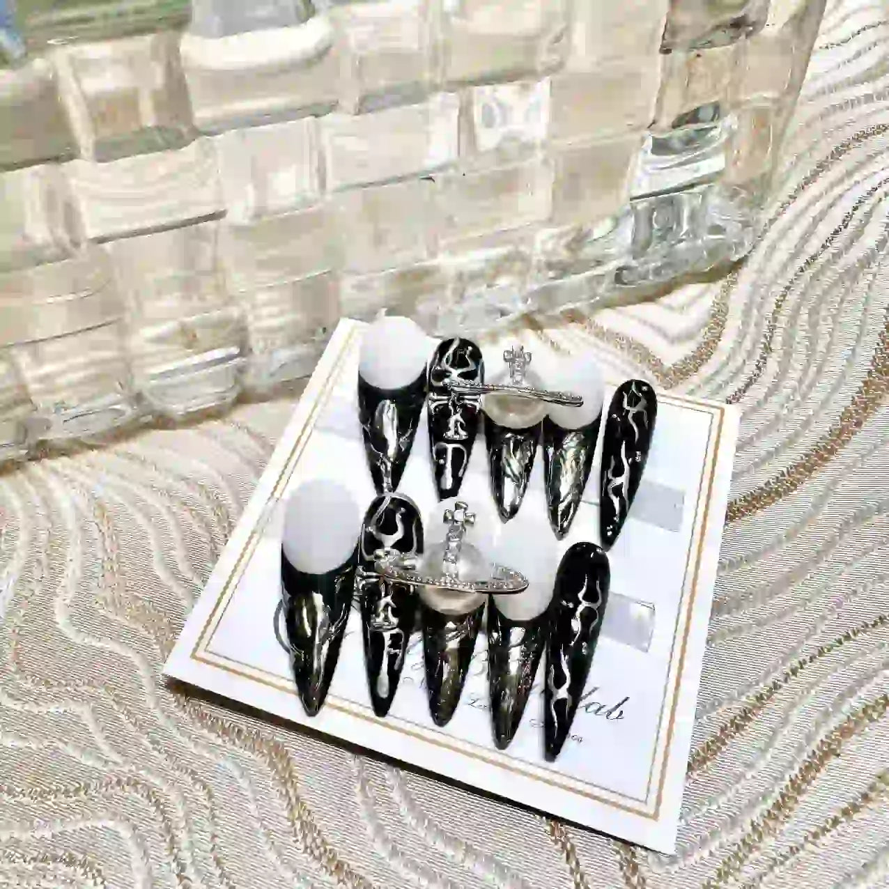 Black Saturn Long Press On Nails