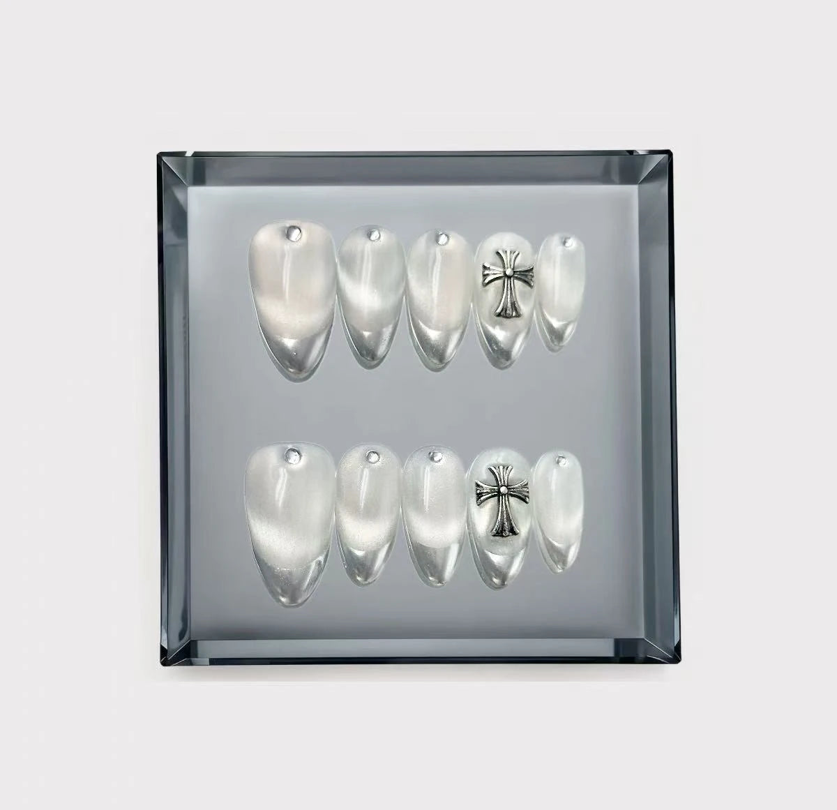 Silver Cross Chrome Short Press On Nails