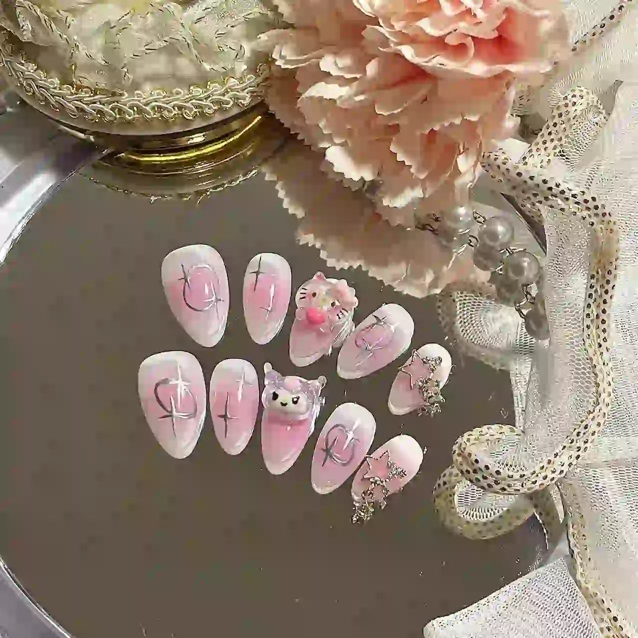 Starry Sandrio Press On Nails