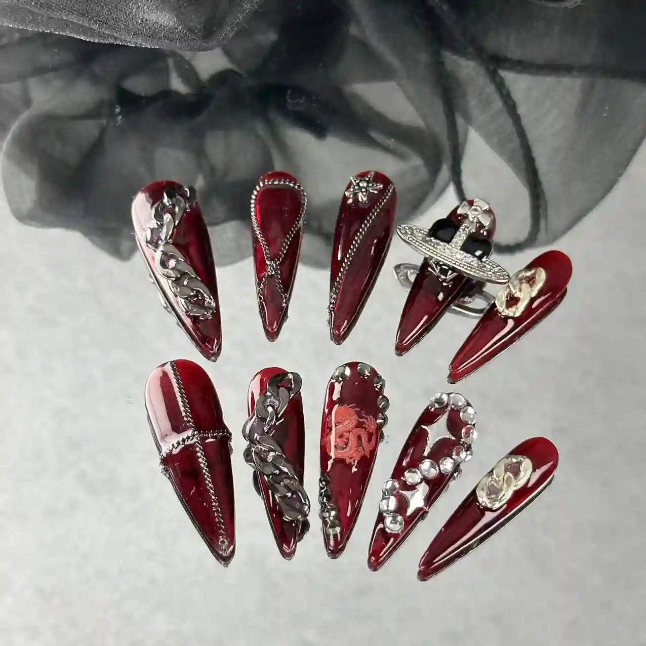 Sangria Saturn Press On Nails