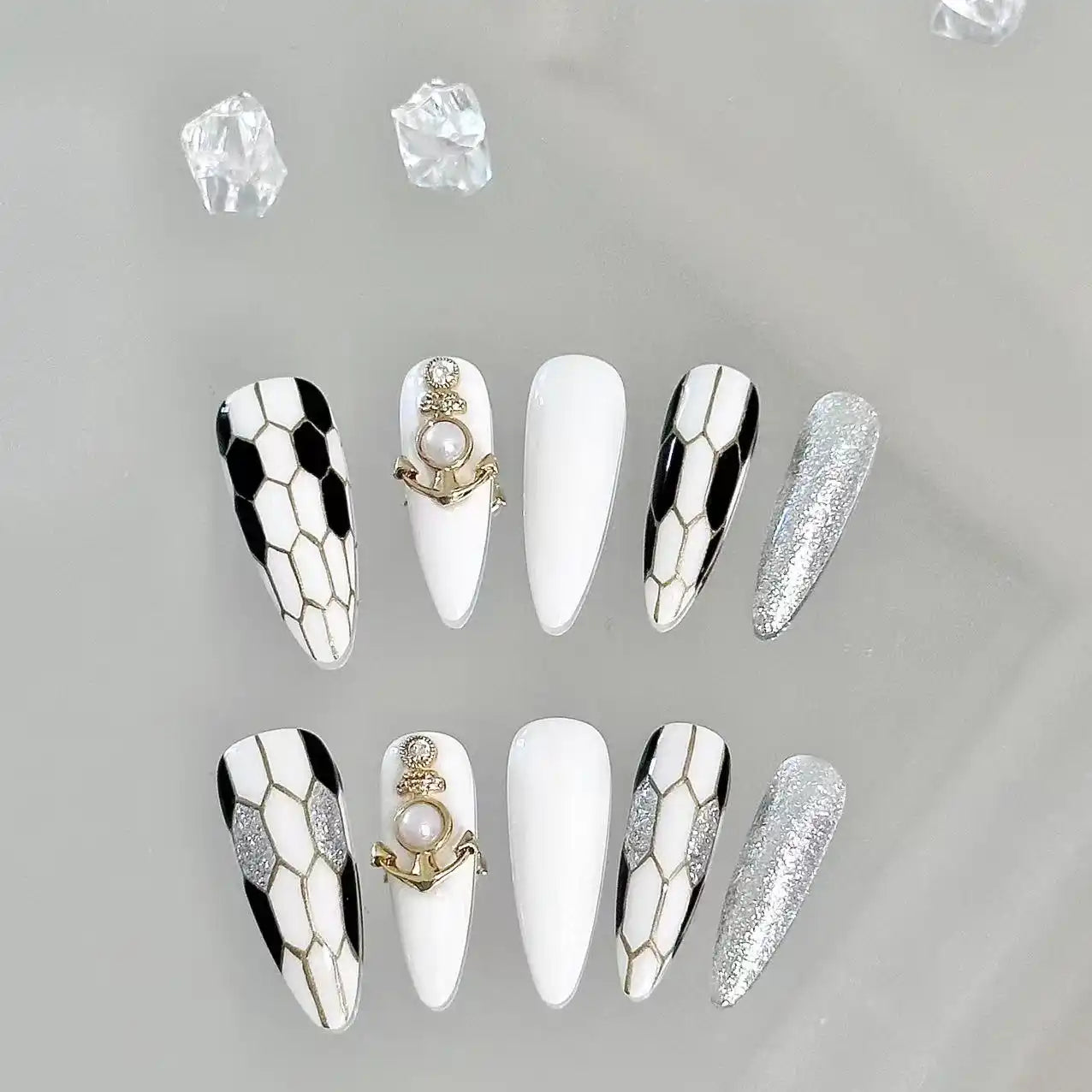 Ceramic Snake Long Press On Nails