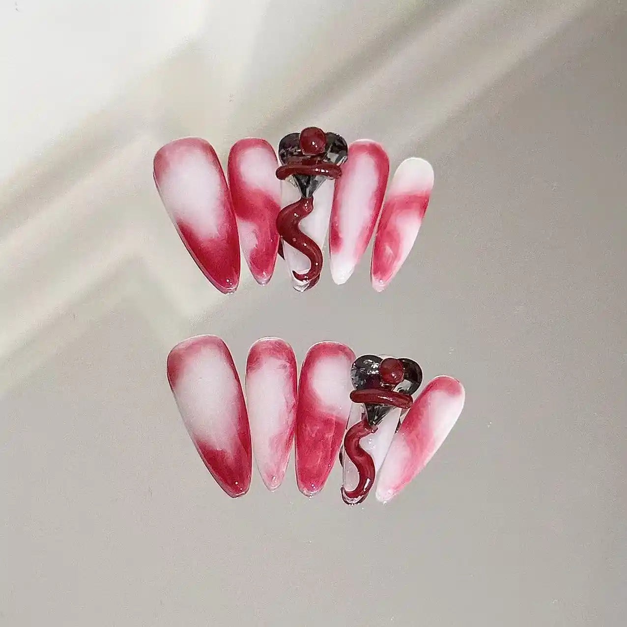 Venom Kiss Press On Nails