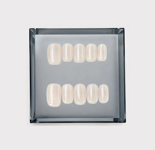 Champagne Glazed Short Press On Nails