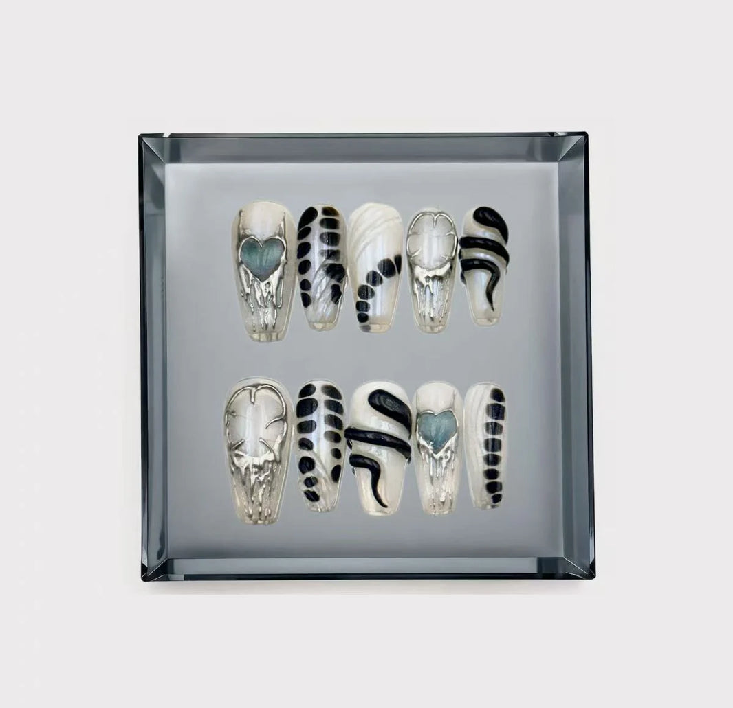 Noir Snake and Liquid Heart Long Press On Nails