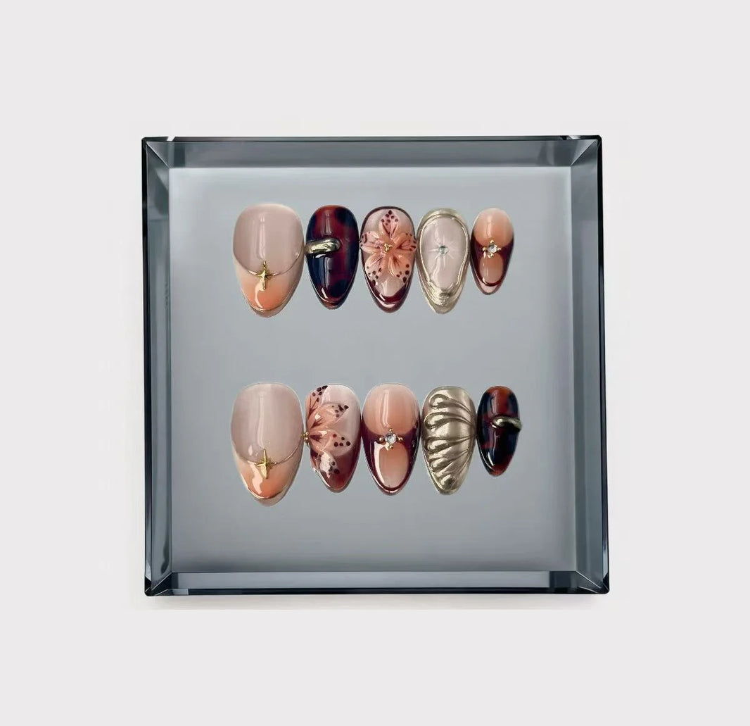 Vintage Golden Floral Press On Nails